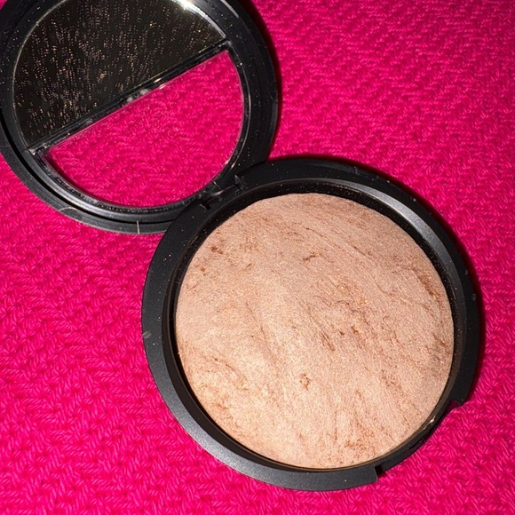 Laura Geller ~ Baked Body Frosting All Over Face & Body Glow ~ 24K Glow ~ NWOB - Picture 1 of 2